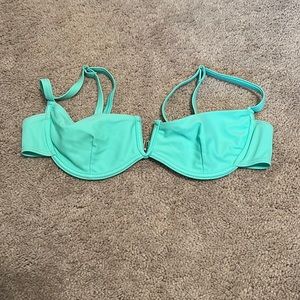 mint green bikini top, never worn, size XS, great condition!